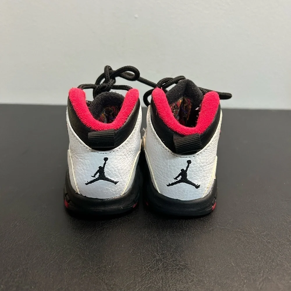 Air Jordan 10 Retro Toddler Black and Red Sneakers